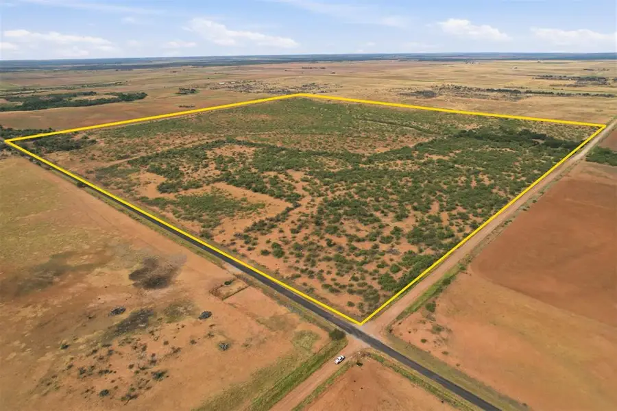 1850 N County Road, Eldorado, OK 73537 - #2