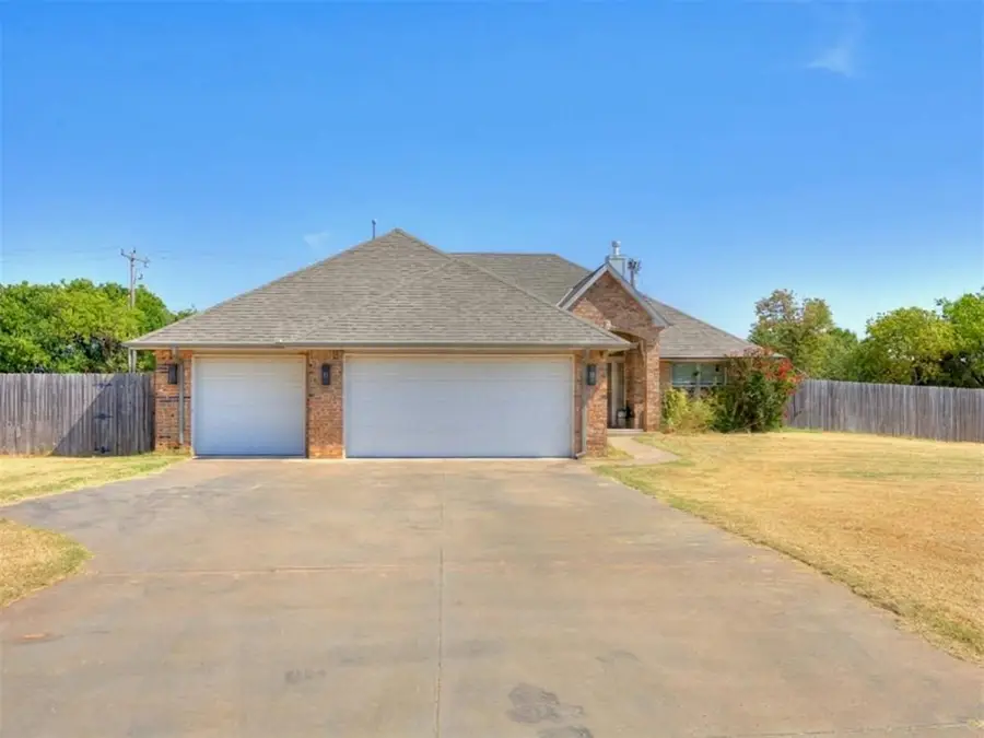2709 Silver Crossings Circle, Piedmont, OK 73078 - #2