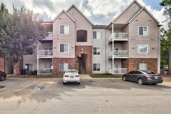 2200 N Classen Boulevard #6126, Norman, OK 73071