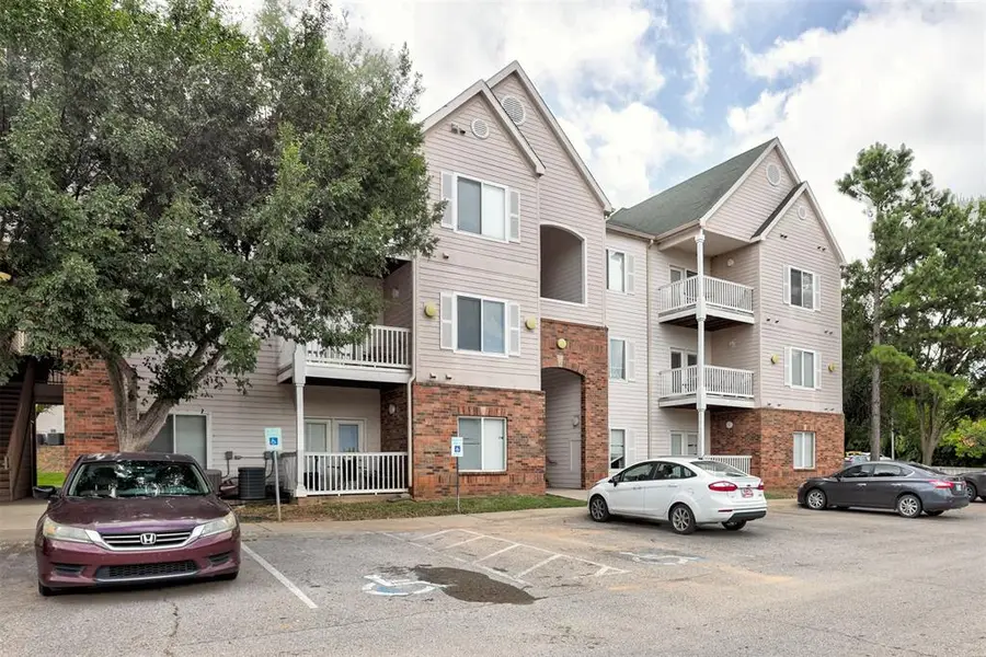 2200 N Classen Boulevard #6126, Norman, OK 73071 - #2