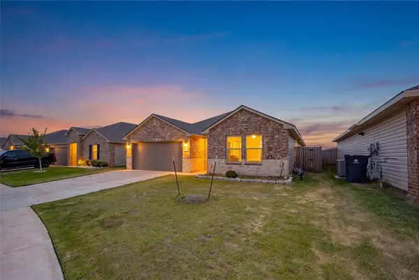 3508 Furrow Drive, Yukon, OK 73099