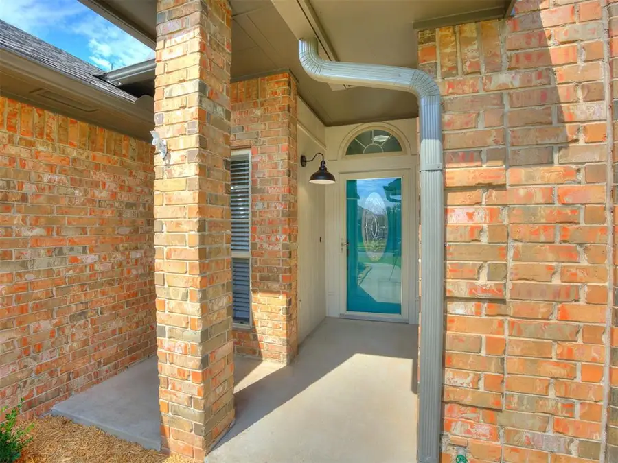 2901 Danielle Terrace, Moore, OK 73160 - #3