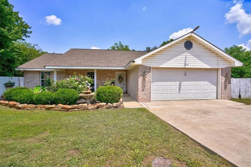 1602 Boren Boulevard, Seminole, OK 74868 - #1