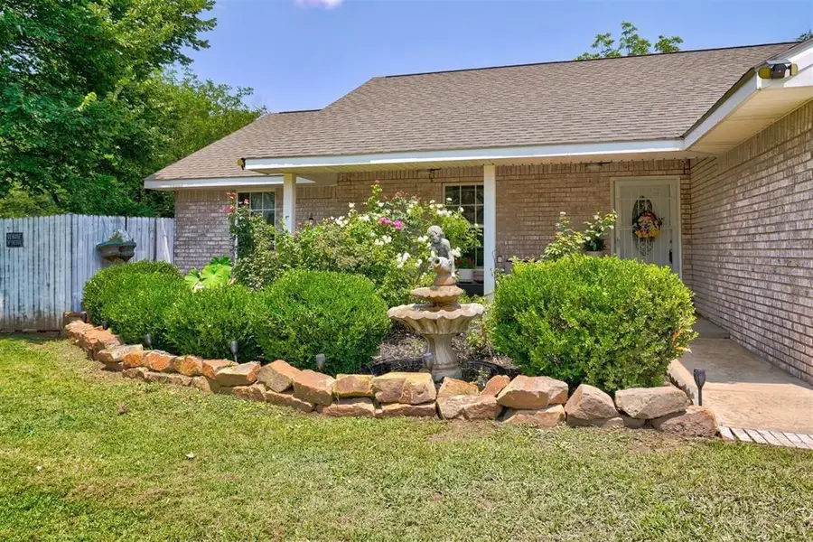 1602 Boren Boulevard, Seminole, OK 74868 - #2