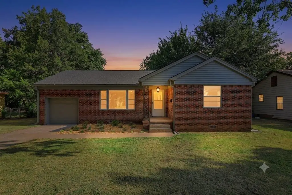 1207 Huntington Way, Norman, OK 73069 - #1