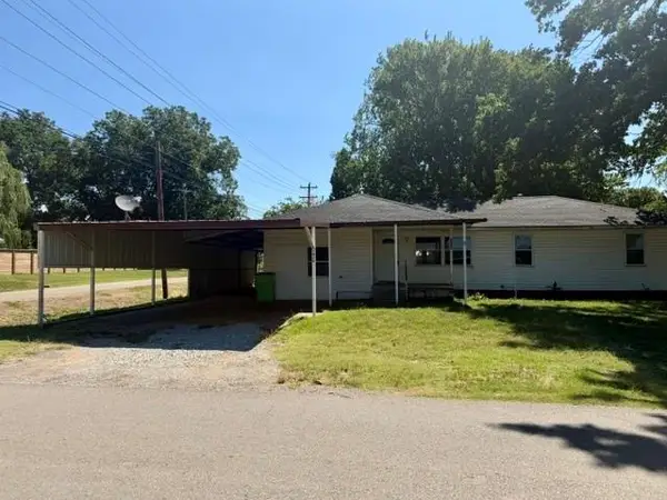 1426 Pastusek Avenue, Prague, OK 74864