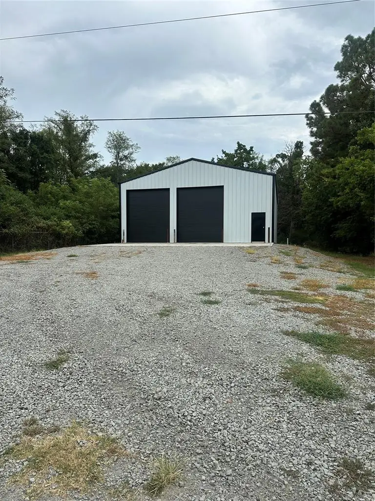 000 W Indian Lane, Eufaula, OK 74432 - #1