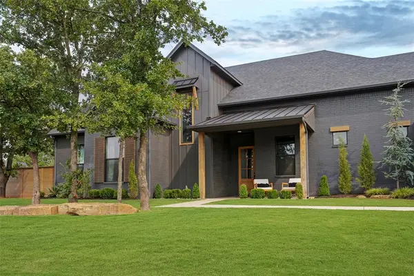 391 Old Creek, Edmond, OK 73034