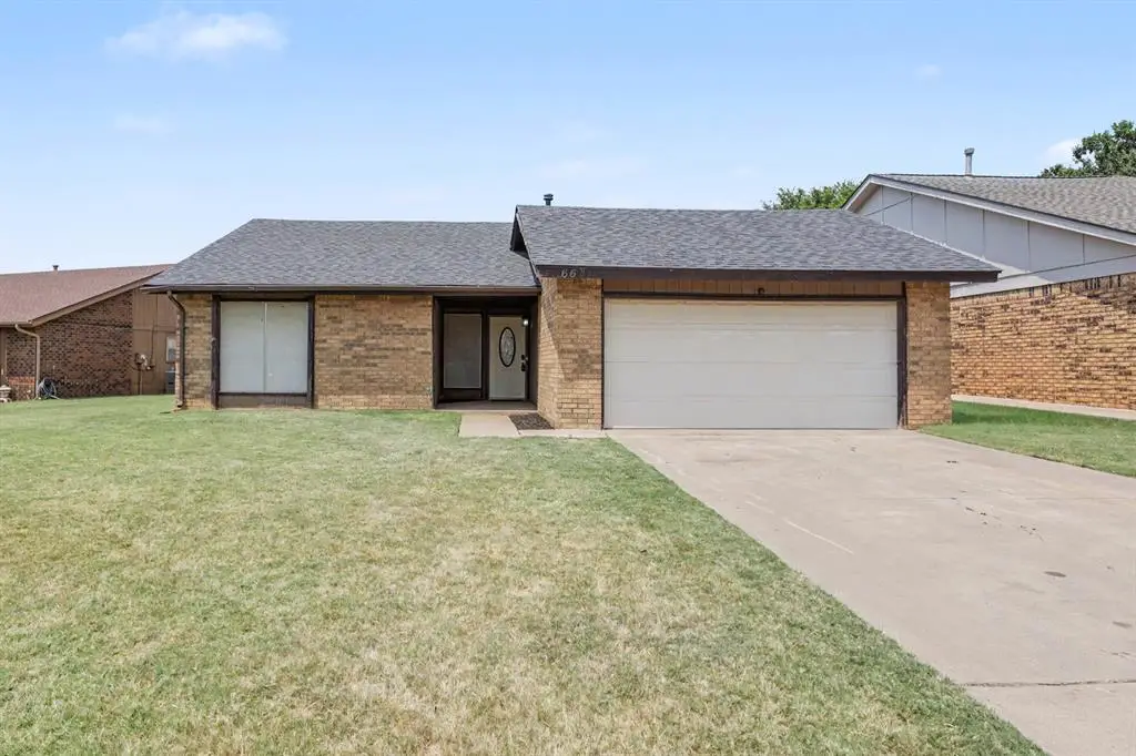 6641 Laurel Road, Oklahoma City, OK 73162 - #1