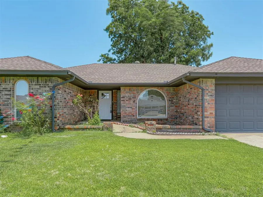 10220 Little Pond Drive, Oklahoma City, OK 73162 - #3