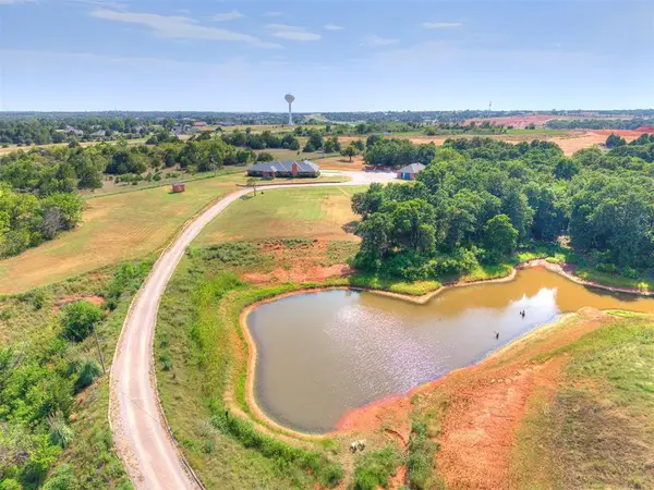 3150 Rolling Hills Drive, Blanchard, OK 73010