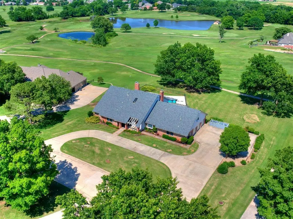 9 Country Club Road, Shawnee, OK 74801 - #1