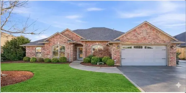 912 Stephanie Lane, Altus, OK 73521