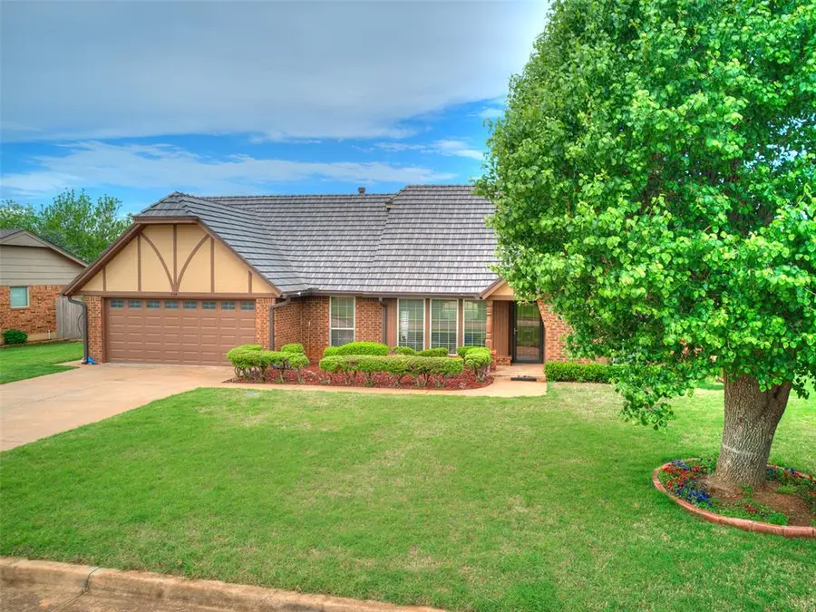 904 Park Place, Kingfisher, OK 73750 - #2