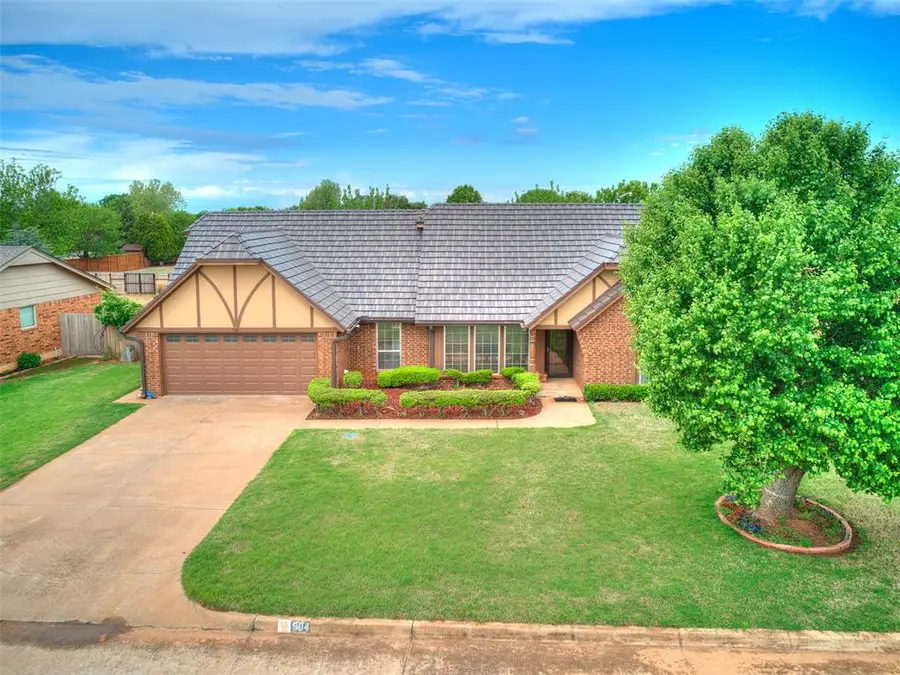 904 Park Place, Kingfisher, OK 73750 - #3