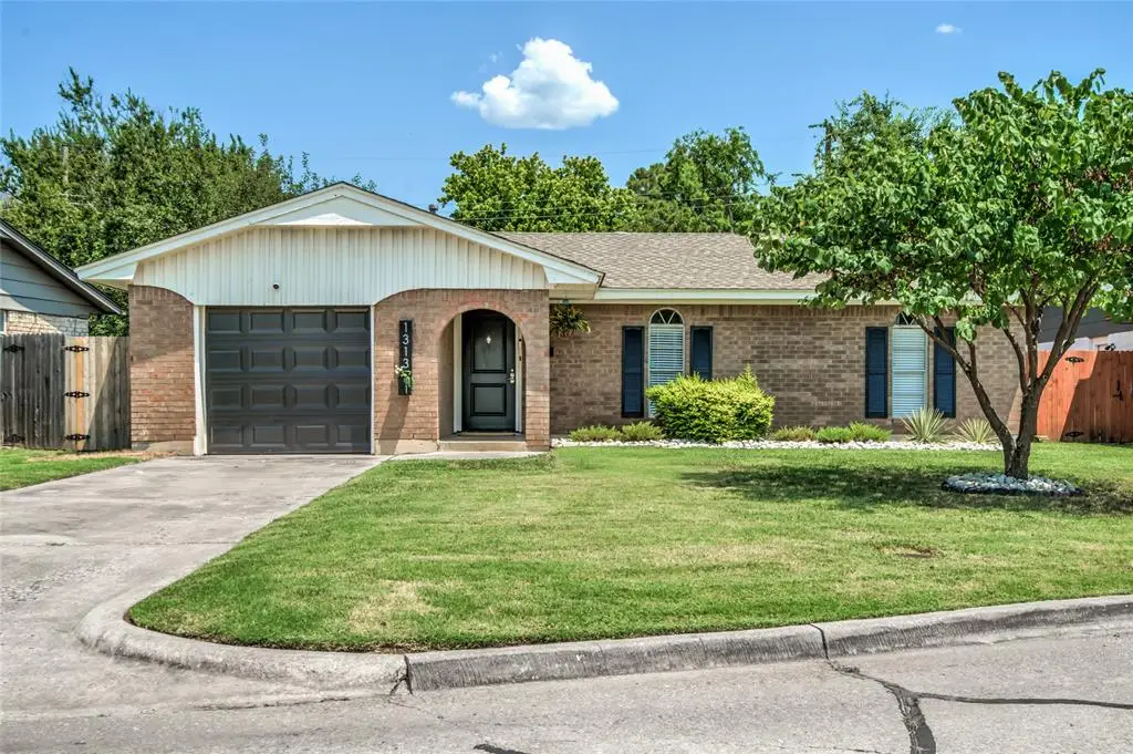 1313 Keystone Lane, Norman, OK 73071 - #1