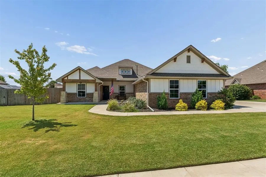 512 Cantebury Drive, Tuttle, OK 73089 - #2