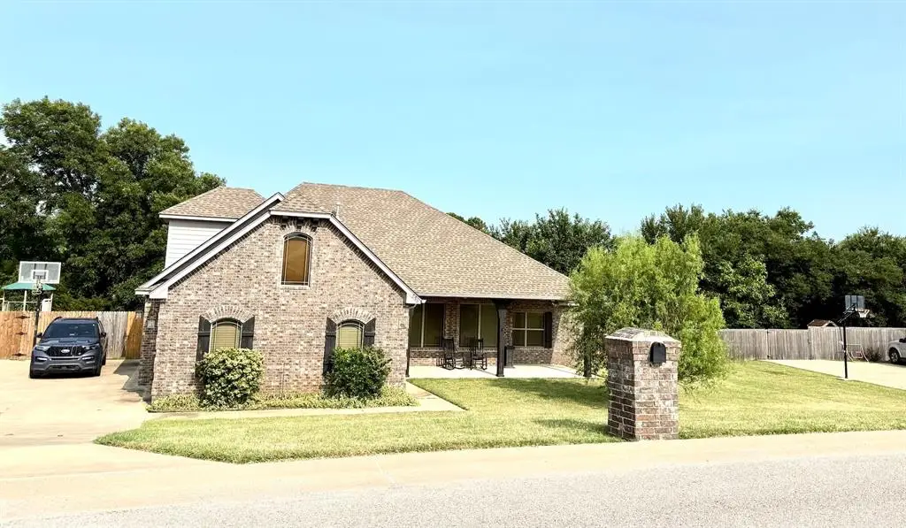 286 Mounds Road, Harrah, OK 73045 - #1