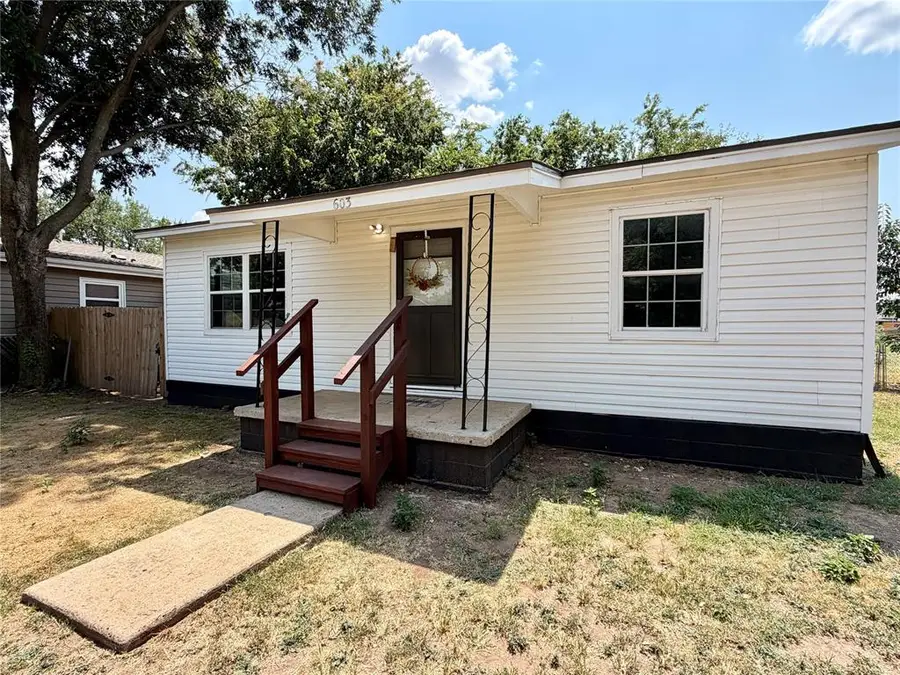 603 NW Pontotoc Street, Minco, OK 73059 - #2