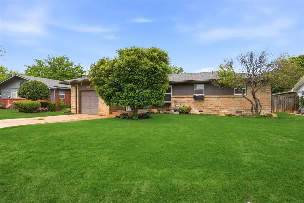 319 Cameron Drive, Altus, OK 73521 - #1