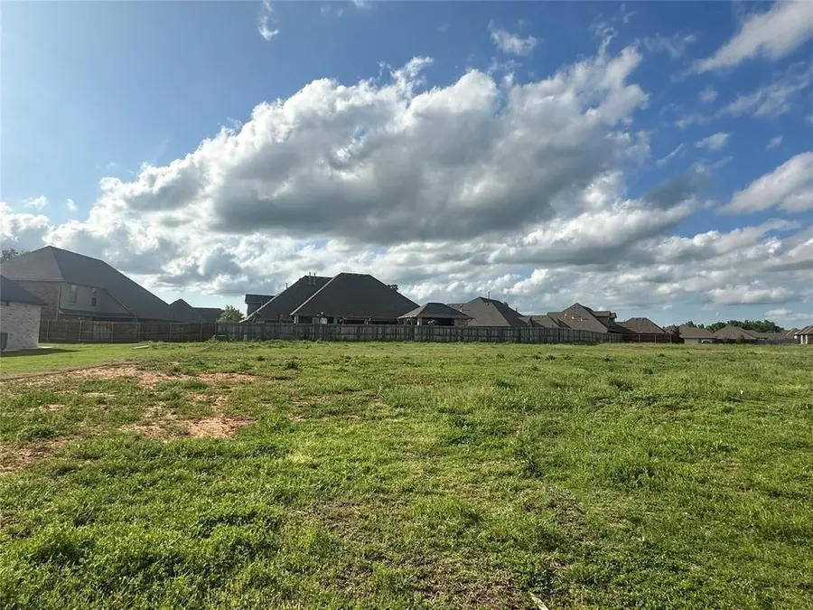 2341 W Sunset Drive, Mustang, OK 73064 - #2