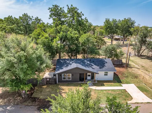 1117 Vermont Avenue, Chickasha, OK 73018