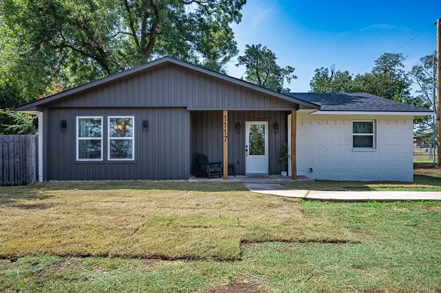 1117 Vermont Avenue, Chickasha, OK 73018 - #2