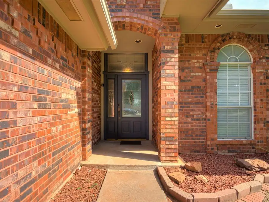 405 Waterfront Drive, Norman, OK 73071 - #2