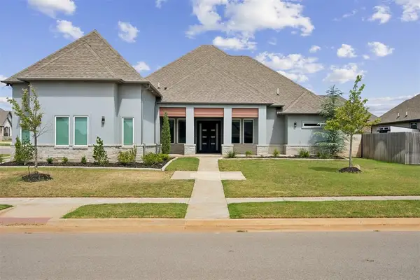 5700 Copper Stone Court, Mustang, OK 73064