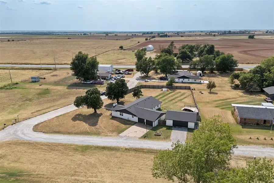 1948 County Street 2826, Chickasha, OK 73018 - #3