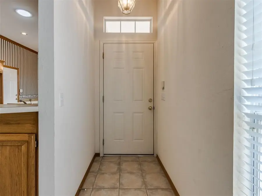 509 S Santa Fe Avenue #127, Edmond, OK 73003 - #3