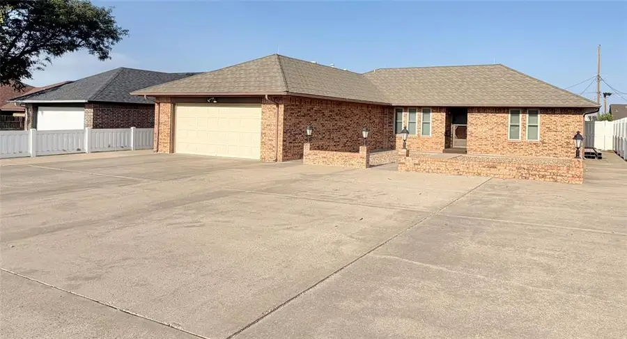 1915 Chisholm Drive, Guymon, OK 73942 - #2