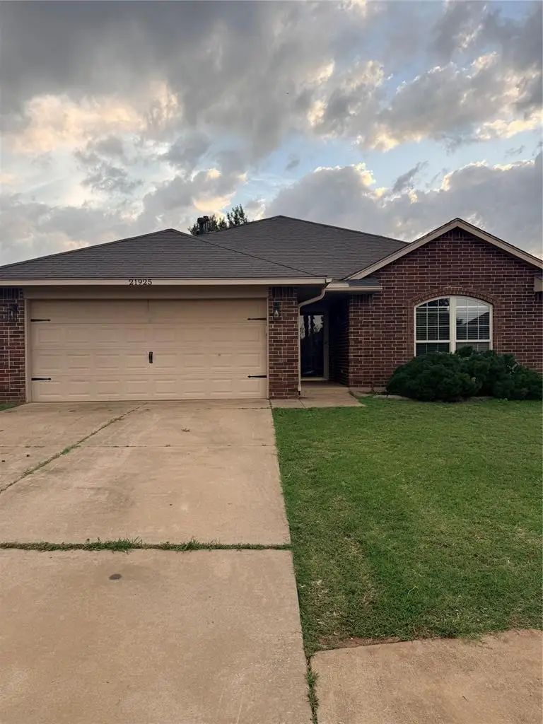 21925 Homesteaders Road, Edmond, OK 73012 - #1