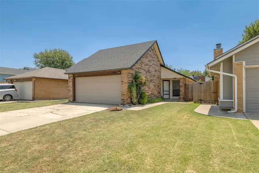 7740 Doris Drive, Oklahoma City, OK 73162 - #3
