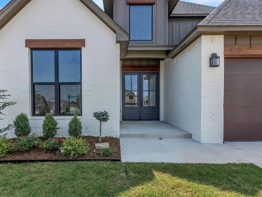 3548 Paso Robles Terrace, Edmond, OK 73034 - #3
