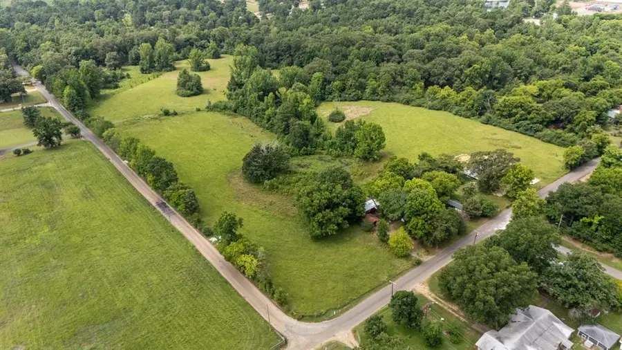 6 Chipmunk Road, Broken Bow, OK 74728 - #2
