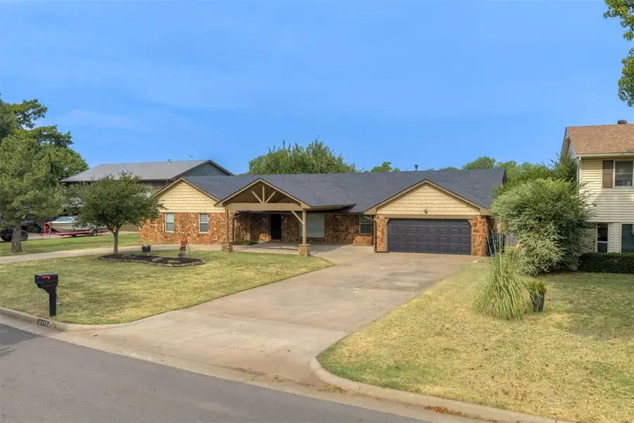 10405 Ski Drive, Oklahoma City, OK 73162 - #3