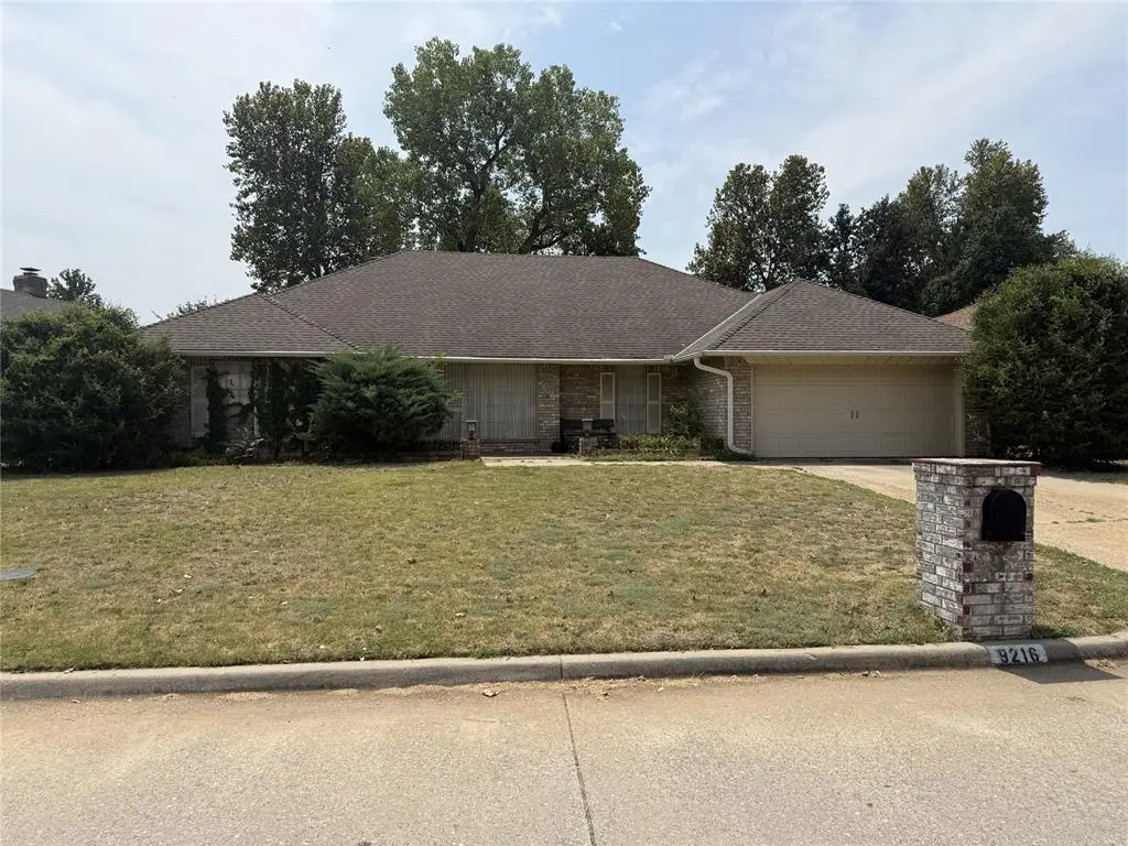 9216 NW Lansbrook Lane, Oklahoma City, OK 73132 - #1