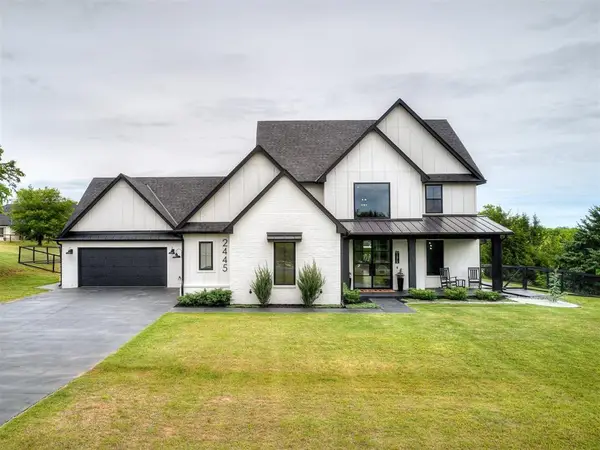 2445 Sandplum Lane, Goldsby, OK 73093