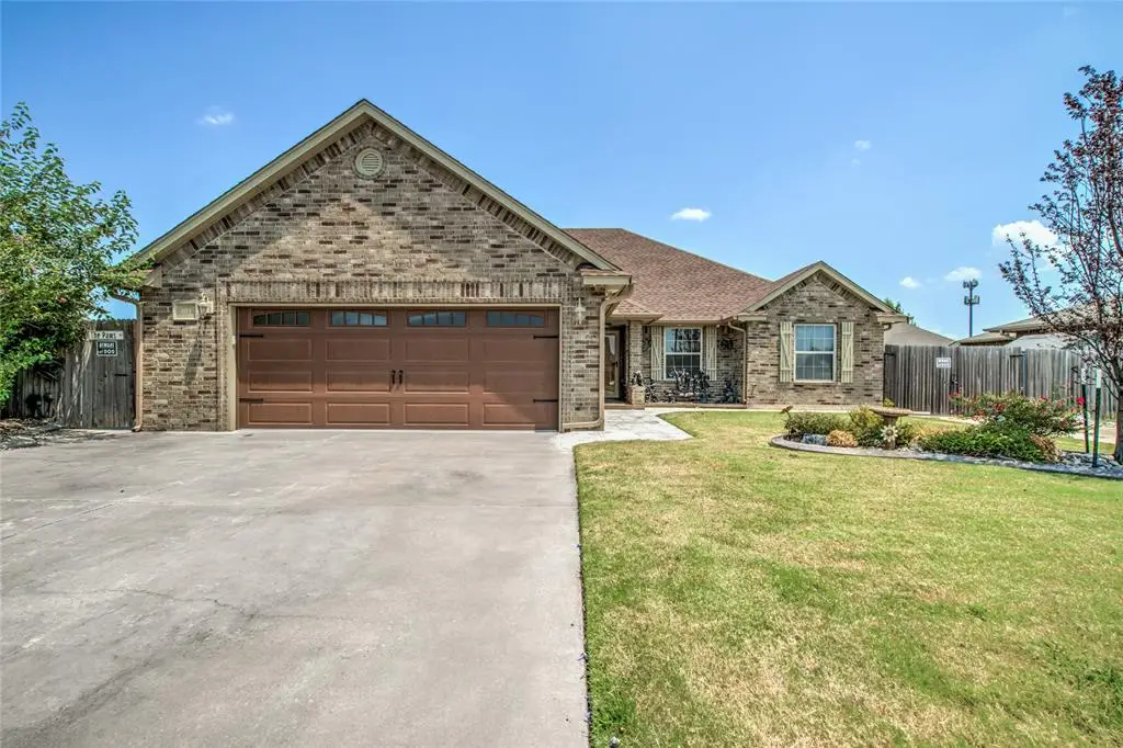 401 Stoneridge Drive, Moore, OK 73160 - #1