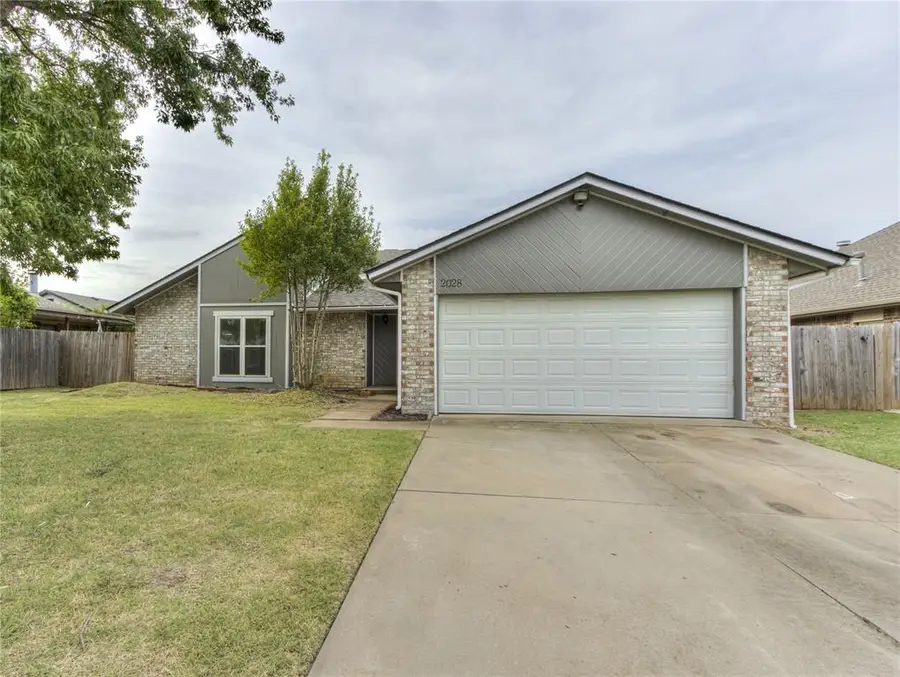 2028 Summer Way Lane, Edmond, OK 73013 - #2