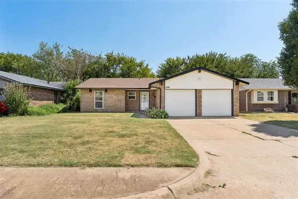 708 Willow Ridge Place, Edmond, OK 73003