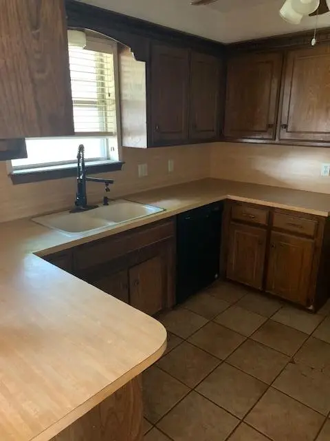 1113 NW Tyler Avenue, Piedmont, OK 73078 - #2