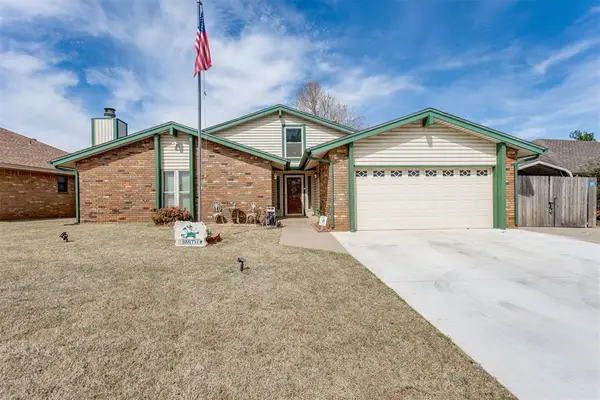 113 E Snowmass Drive, Yukon, OK 73099