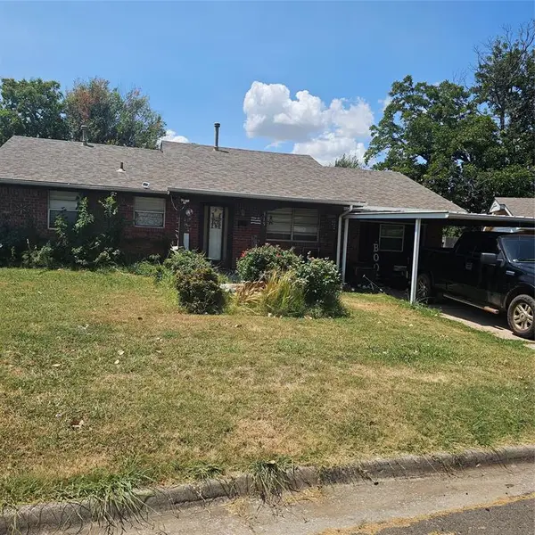 319 S Irving Drive, Moore, OK 73160