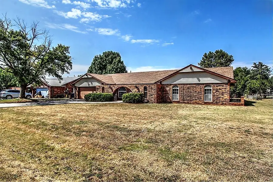 1823 W Rose Oak Drive, Mustang, OK 73064 - #2