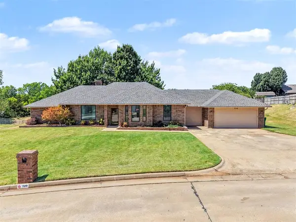 709 Azalea Hill Drive, Yukon, OK 73099