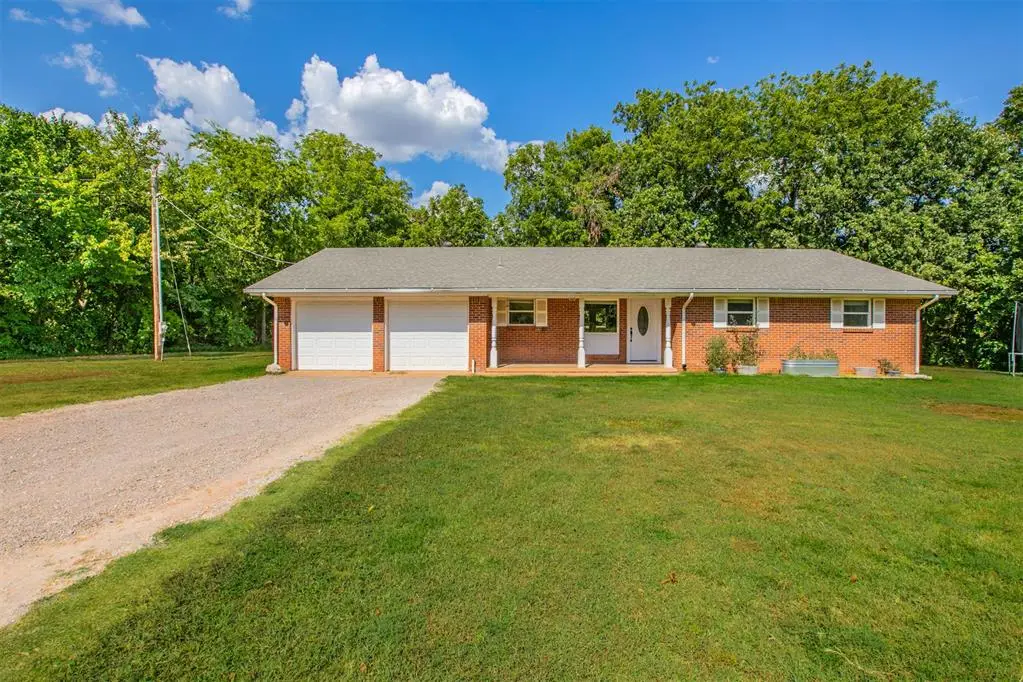 119 S County Line Avenue, Blanchard, OK 73010 - #1