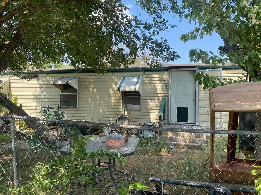 1524 SW Georgia Avenue, Lawton, OK 73501 - #3