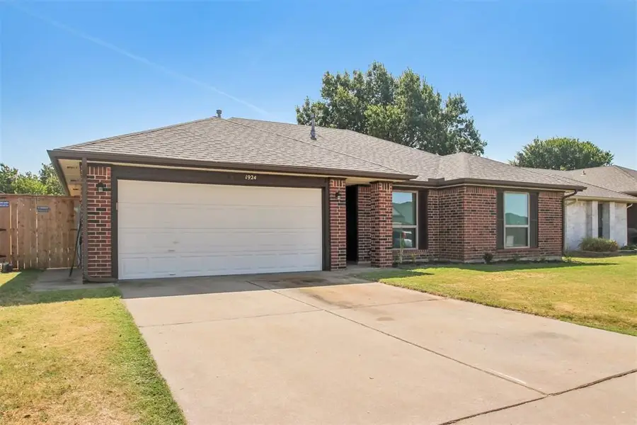 1924 Oakwood East Boulevard, Midwest City, OK 73130 - #3